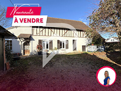Maison ancienne avec grand terrain et beau potentiel d'agrandissement à 5 mn de Anet