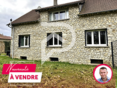 Appartement 3 pièces 80 m2 + 3 places de parking + sous sol total + jardin proche Anet