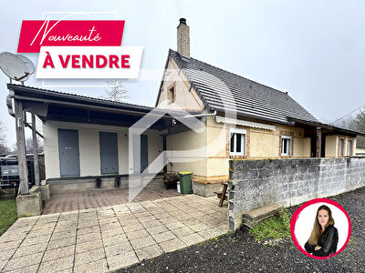 Maison 2 chambres - Grand terrain de plus de 4000 m² - Commodités à pied