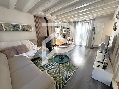 Belle maison traditionnelle avec garage à 10 minutes de Bû et de la N12