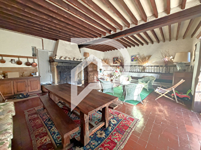 Maison ancienne pleine de charme, dépendance, bien rare à la vente à 10 mn de Bréval