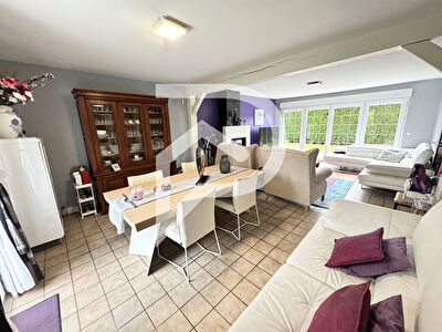 Maison familiale 4 chambres à 3 min de Bréval