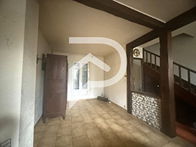 Maison familiale de 75m², 3 chambres, sur une commune avec écoles maternelles et primaires à 10 mn de Bueil