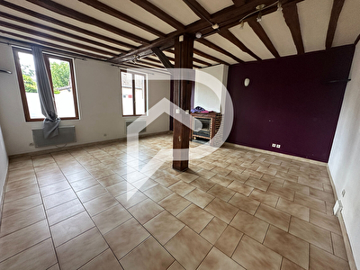 Appartement 3 pièces dans une commune avec écoles élémentaire et commerces à 20 mn de Houdan