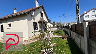 Maison Goussainville 5 pièce(s) 94 m2