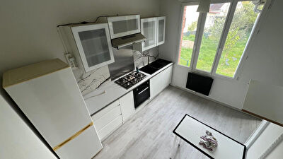 Maison Le Thillay 4 pièce(s) 80 m2