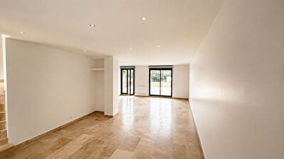 Maison Le Thillay 8 pièce(s) 155 m2