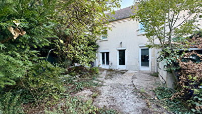 Maison Gonesse 6 pièce(s) 95.20 m2 GONESSE