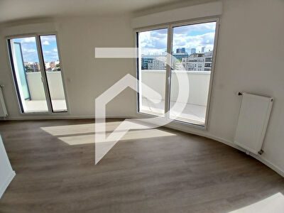 Appartement Colombes 4 pièce(s) 98.96 m2 duplex terrasse parking