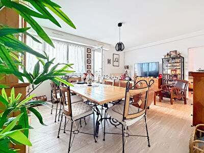 Appartement T2 à 500m du Marché Central