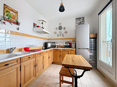 Appartement T2 à 500m du Marché Central