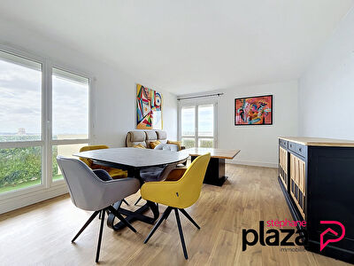 Appartement Royan 4 pièce(s) 78 m2 - vue dégagée et aperçu mer