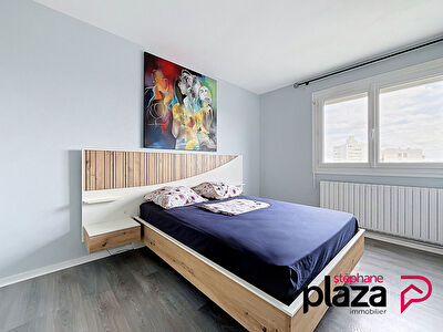 Appartement Royan 4 pièce(s) 78 m2 - vue dégagée et aperçu mer