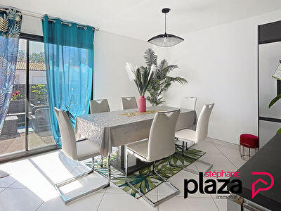 Maison Semussac 4 pièce(s) 101.35 m2