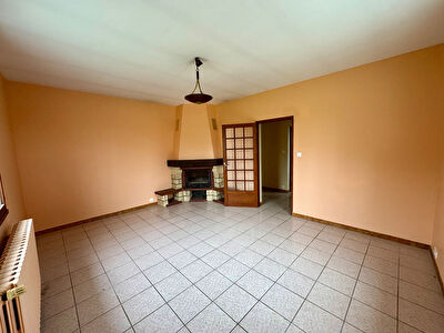 Maison 6 pièces à louer sur LIAS - 134 m²
