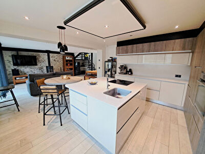 A vendre Maison Le Chatelet En Brie 7 pièces 173 m2