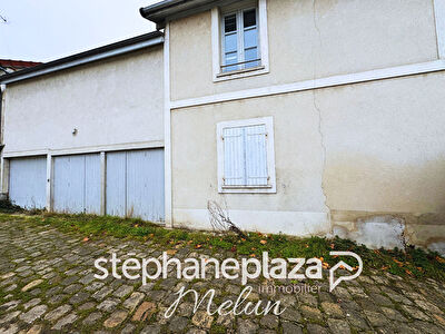 Immeuble Dammarie Les Lys 4 pièce(s) 103.2 m2