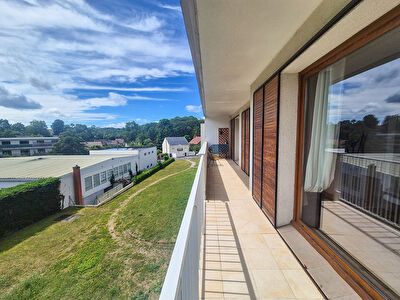 Pringy_Appartement 5 pièces 108 m² avec balcon cave et parking