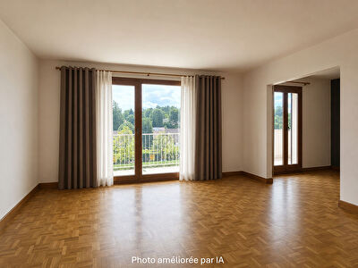 Pringy_Appartement 5 pièces 108 m² avec balcon cave et parking