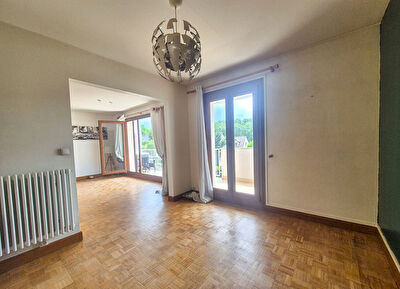 Pringy_Appartement 5 pièces 108 m² avec balcon cave et parking PRINGY photo 4