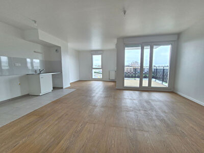 Appartement Melun 3 pièce(s) 66.33 m2