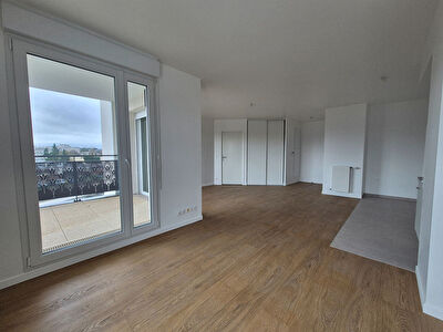 Appartement Melun 3 pièce(s) 66.33 m2
