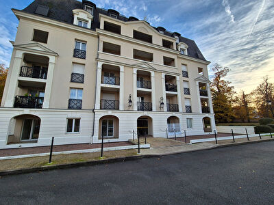 Dammarie-Les-Lys_Appartement 3 pièces avec loggias, cave et parking