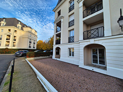 Dammarie-Les-Lys_Appartement 3 pièces avec loggias, cave et parking