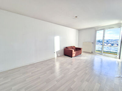 Melun _Appartement 4 pièces 77 m²