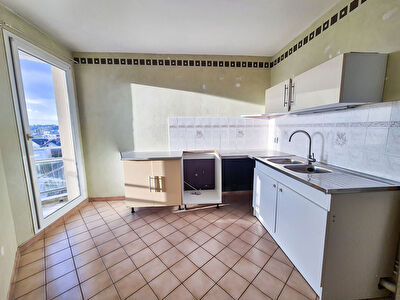 Melun _Appartement 4 pièces 77 m² MELUN photo 7
