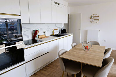 Appartement familial 91 m²  - 4 chambres - Dernier étage - Balcon - 2 parkings