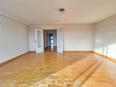 Melun _Appartement 3 pièces 70.38 m²