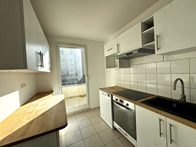 Appartement Dammarie Les Lys 4 pièces 85.04 m2