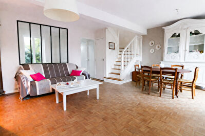 Location Meublée Maison à Mennecy - Secteur Levitt - Disponible dès le 15 mars 2026