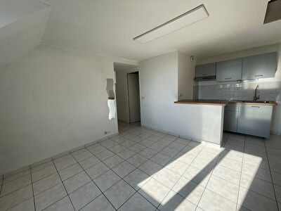 Appartement Melun 2 pièce(s) 30 m2