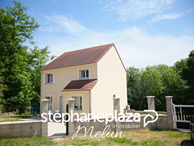 A vendre Maison Boissettes 5 pièces 110 m2 + Sous sol total semi enterré