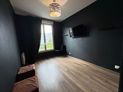 CORBEIL-ESSONNES - Appartement 3 pièces de 62,50 m² avec terrasse et box en sous-sol CORBEIL ESSONNES photo 8