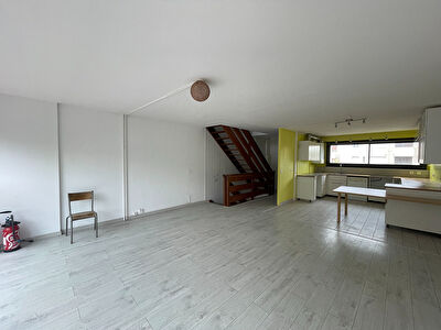DUPLEX 4 PIÈCES - 96,25 m² - 3 CHAMBRES - LE MEE SUR SEINE