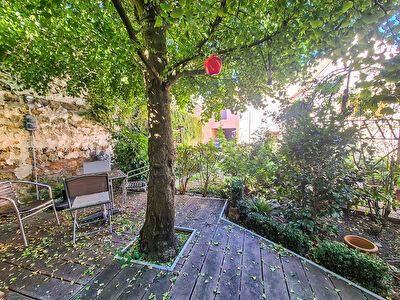 Centre-ville de Nangis_Maison de caractère 200m² - 5 chambres, jardin et dépendance