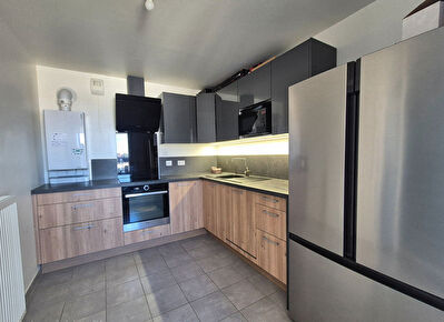 Melun _Appartement 4 pièces 84 m² MELUN photo 4