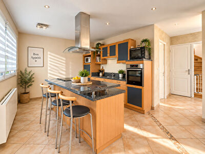 A vendre Melun Maison familiale 5 pièces 110 m2 4 chambres  jardin plein sud DPE B