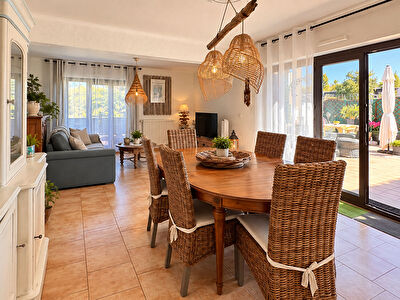Appartement Melun 103.75 m2 avec terrasse de 73m2, 2 stationnements