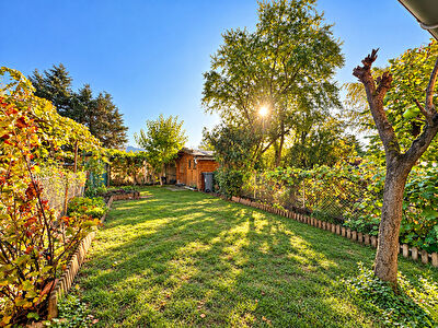 A VENDRE LE MÉE-SUR-SEINE MAISON FAMILIALE DE 105 M² 4 CHAMBRES JARDIN DPE C LE MEE SUR SEINE photo 8
