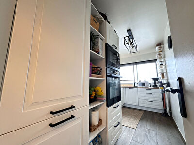 Appartement familial en hypercentre SAINT GRATIEN photo 3