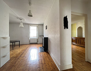 115m² de caractère, en duplex, au centre ville