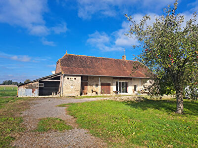 Ferme bressane 87m², 2 chambres, terrain de 5660m²