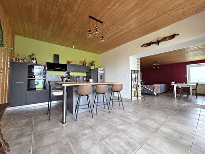 Ferme bressane 87m², 2 chambres, terrain de 5660m²