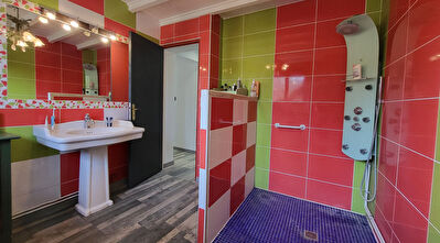 Maison en pierre, coeur de village, 4 pièces, 112 m2