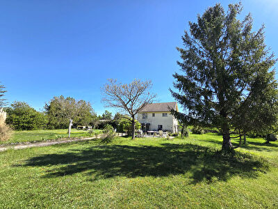 Maison individuelle, 110m², Petit-noir 39120, terrain 3575m²
