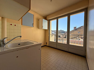 Appartement Lons Le Saunier 19m² à rénover